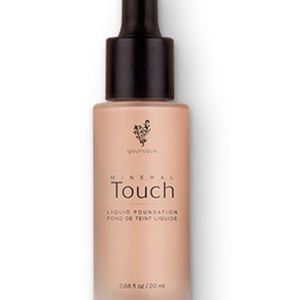 Younique Touch Mineral Liquid Foundation